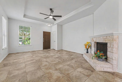 325 Stella Gold St — photo 4