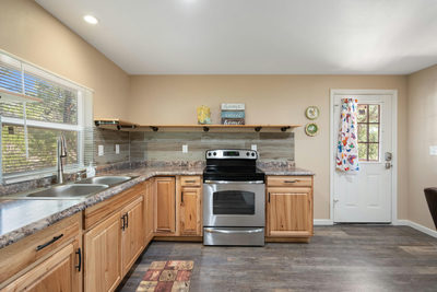 6925 White Hills Ln — photo 3