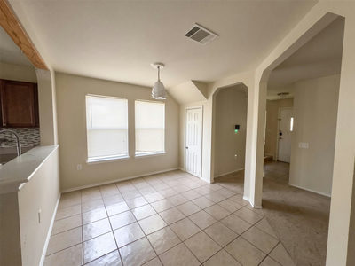 12512 La Paz Ln — photo 2