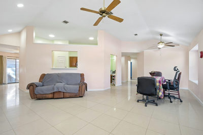1801 Twisted Oak Dr — photo 4