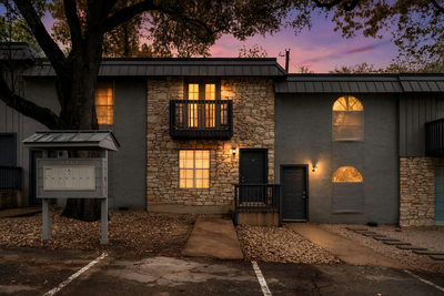 1912 Lightsey Rd #4 — photo 2