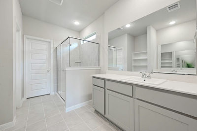 216 Hornet St — photo 3