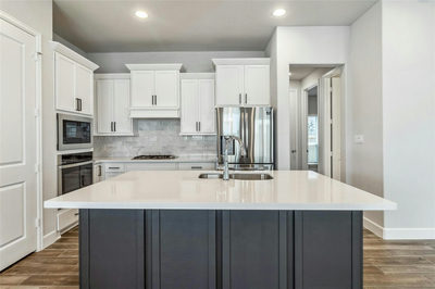 1117 Blue Oak Blvd — photo 2