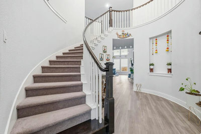 105 AUTUMN OAK Way — photo 3