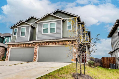 15212 Spruce Frost Cv #B — photo 2