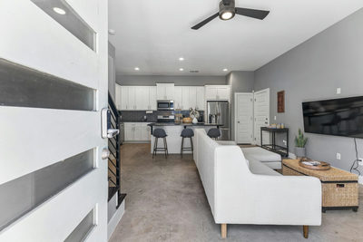 504 Blackson Ave #B — photo 4