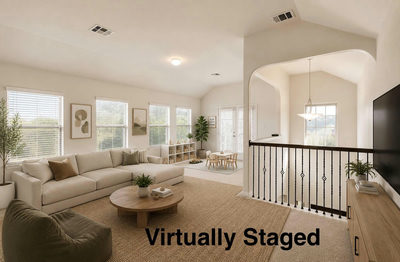153 Crescent Heights Dr — photo 3