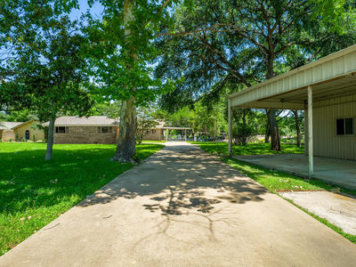 501 Oleander Dr — photo 3