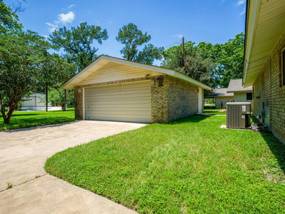501 Oleander Dr — photo 4