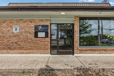 320 W William Cannon Dr — photo 5