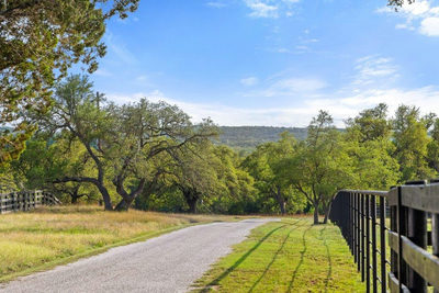 2560 Bell Springs Rd — photo 4