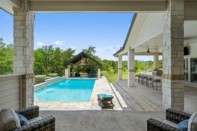 208 Hacienda Pl — photo 5