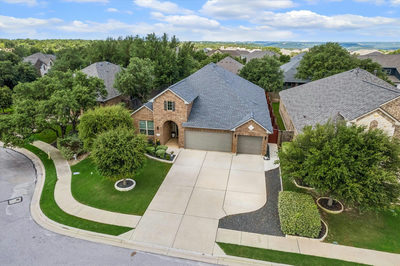 3025 Silvergrass Cv — photo 2