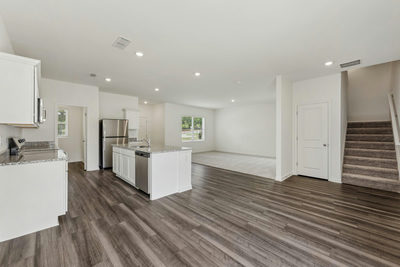 112 Mullen Way — photo 4