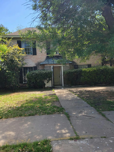 9711 Parkfield Dr — photo 2