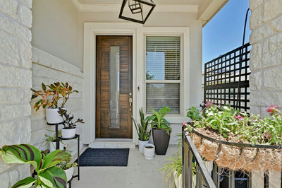 224 Serpens St — photo 4