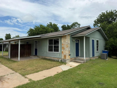 512 Lenora Dr — photo 2