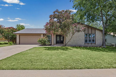 3802 Hawkshead Dr — photo 2