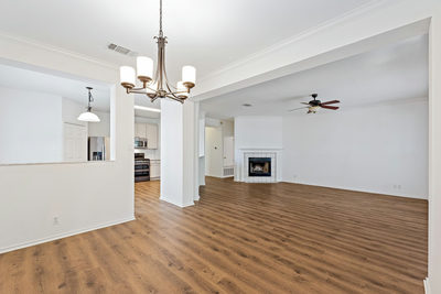 1605 Azalea Dr — photo 5