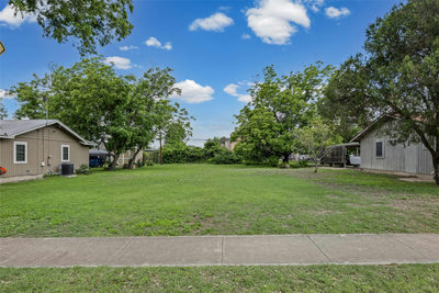 1209 Barbara Dr — photo 2