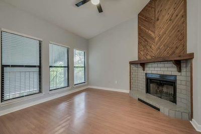 2901 San Jacinto Blvd #306 — photo 2