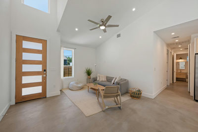 508 Capitol Dr #1 — photo 4