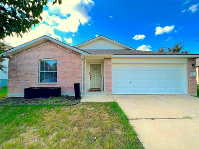 2204 Brewers Pl — photo 4