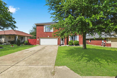 111 Brazos Ln — photo 4
