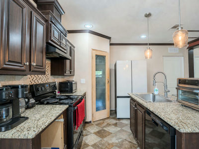 100 Northridge Ln — photo 5