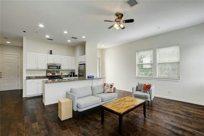2708 San Pedro St #301 — photo 2