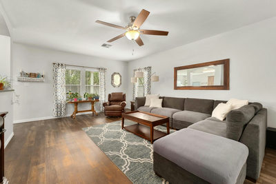1107 Concan Dr — photo 2