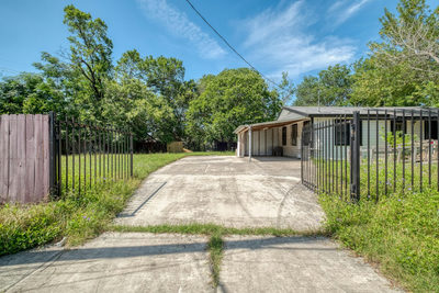 3509 Lyons Rd — photo 2