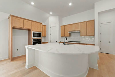 545 High Summit Dr — photo 2