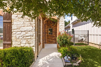 332 Ancient Oak Way — photo 3