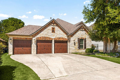 332 Ancient Oak Way — photo 2