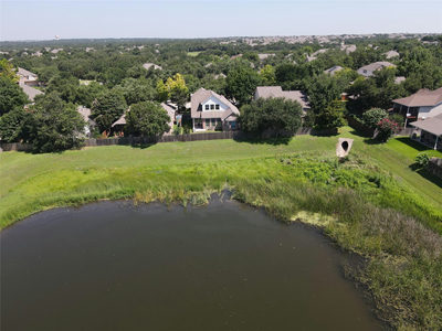 3831 Aqua Ln — photo 2