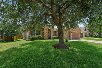 329 Island Oak Dr — photo 3