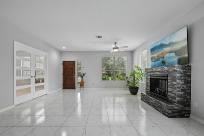 329 Island Oak Dr — photo 5