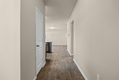 111 Hess Dr — photo 3
