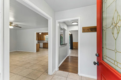 202 E Tate St — photo 2