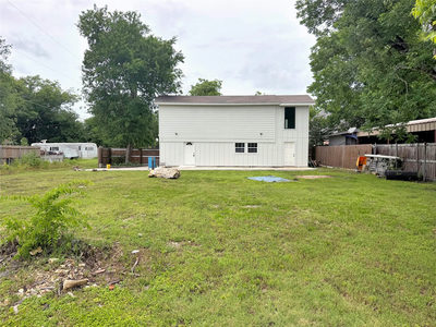 317 S Emma — photo 2
