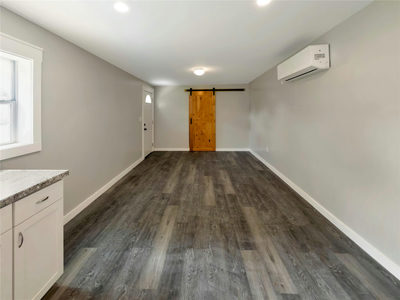 317 S Emma — photo 4
