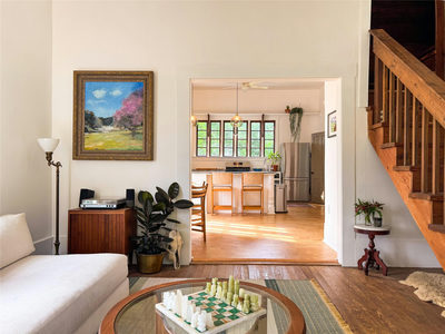 200 E Brenham St — photo 3