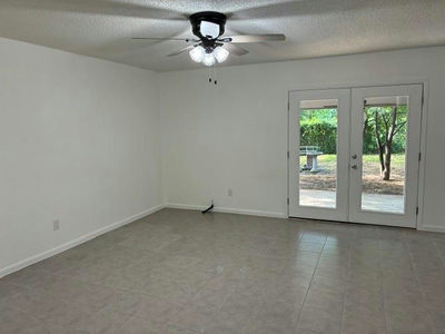 1507 Casey Ln — photo 5