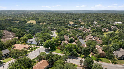 11310 Spicewood Club Dr #19 — photo 2