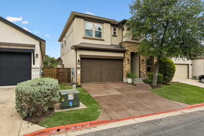 10711 Twisted Elm Dr — photo 2