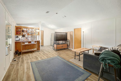 288 The Forest Rd — photo 4