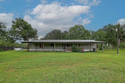 288 The Forest Rd — photo 2