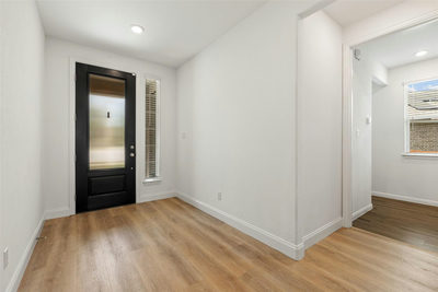 505 Sixpence Ln — photo 4