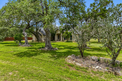 330 Humphrey Dr — photo 3